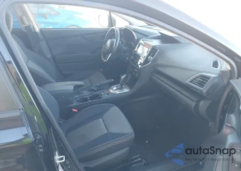 2019 Subaru Crosstrek 2.0I Premium из США, поврежденный, VIN JF2GTACC9K8242115